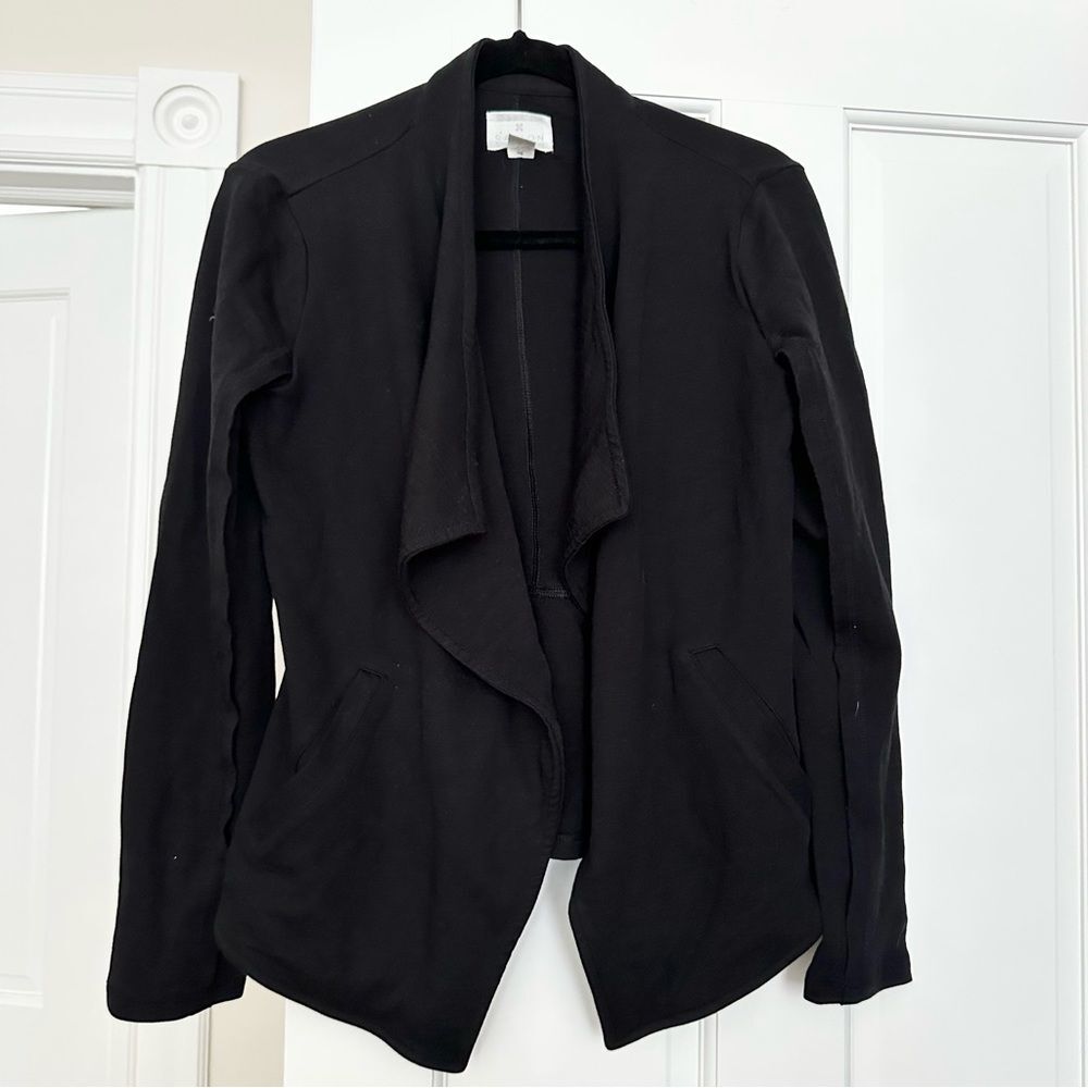 S Caslon black open sweater